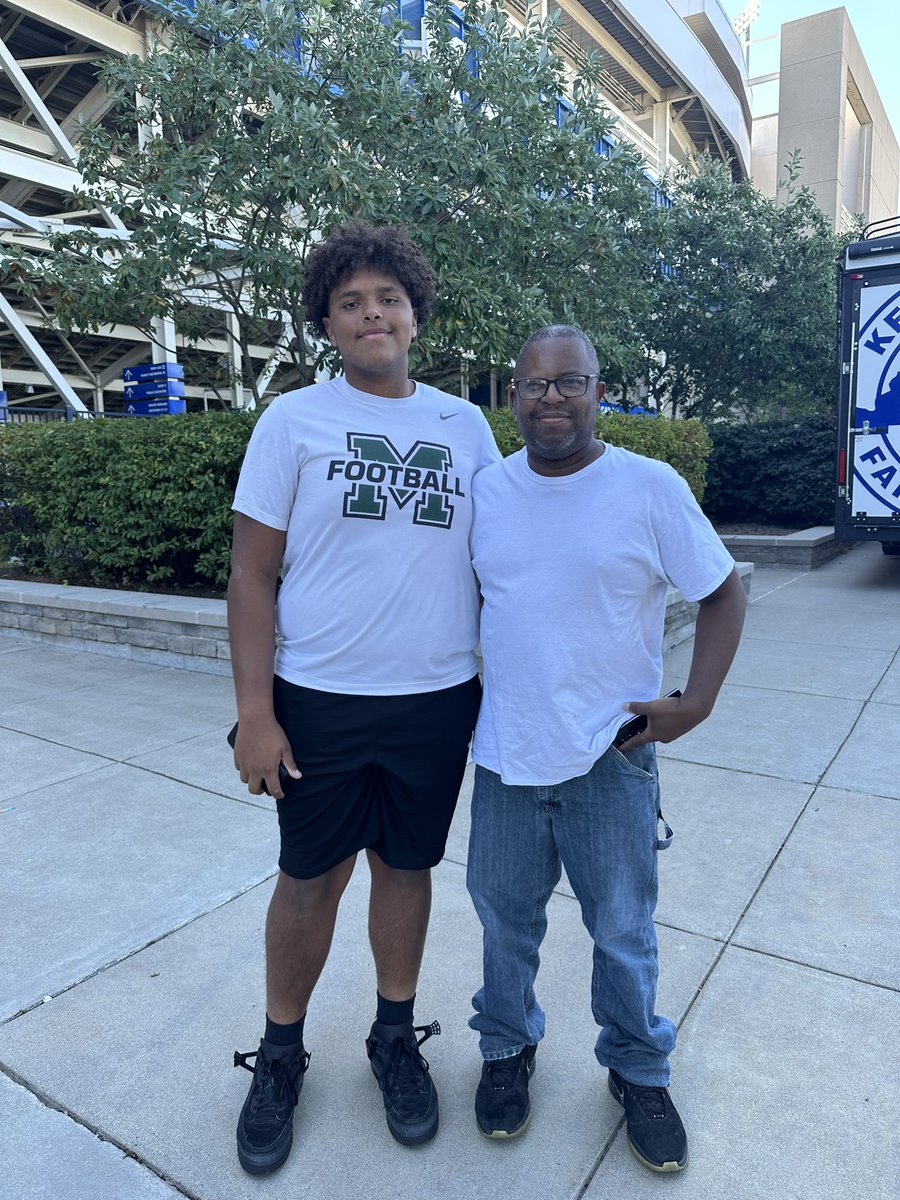 KorbinBrown7971's tweet photo. Had a awesome time at university of Kentucky thank you so much again @UKFootball for the amazing opportunity to be out there today 
@MasonCometsFB https://t.co/MGzmk2OorH