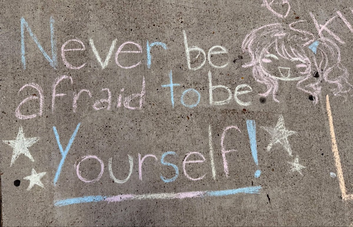 AsahinaShikure's tweet photo. Never be afraid to be Yourself!🏳️‍⚧️ https://t.co/jb1Rvut2YN