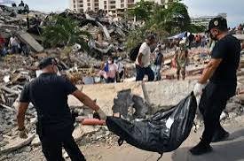 CuevasRomani's tweet photo. @Kanochex @JesusLeonkfx El mundo de lo único de lo que se burla es de que son unos fallidos de mierda qué no tenían ni palas para rescatar los cuerpos hechos arepa de sus familiares en la guaira JAJAJAJAJAJA, manga de fracasados de mierda 😂😉 https://t.co/lRY0d6hppY