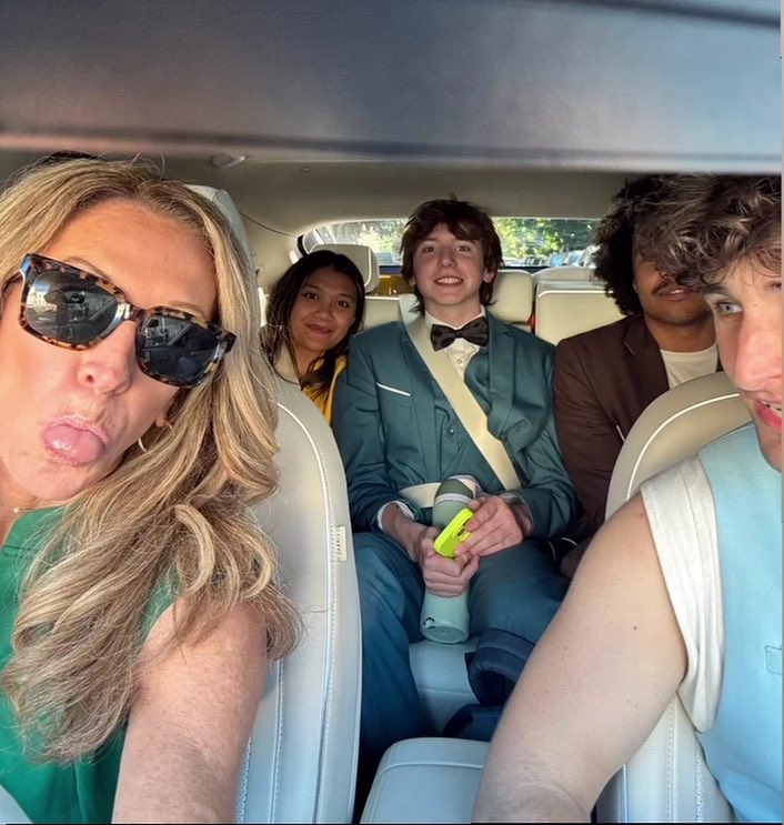 bofphotobooth's tweet photo. The finale was a whole film production woah https://t.co/h5b7PeGOfR
