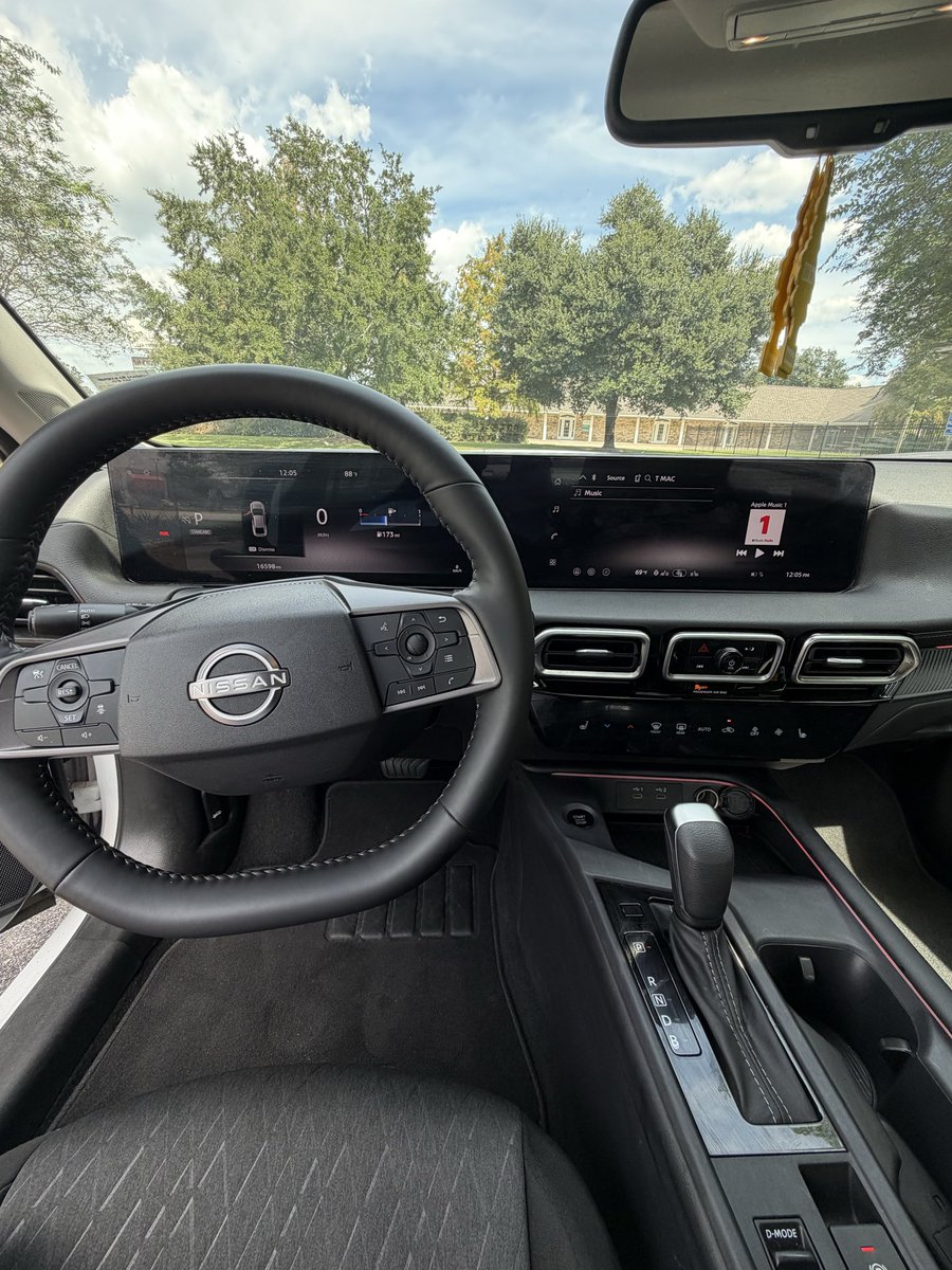 liltrel_'s tweet photo. 🚨🔥 AVAILABLE FOR RENTAL — 2026 NISSAN SENTRA 🔥🚨

🤍 CLEAN WHITE • LIKE-NEW • GREAT ON GAS 🤍Need a reliable ride without breaking the bank on gas? This 2026 Nissan Sentra is READY TO RENT! 💨

🚨 3-DAY MINIMUM RENTAL 🚨RENTAL REQUIREMENTS:
✅ Valid Driver’s License https://t.co/5RWxP8xQET