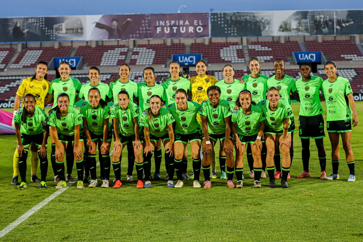 FemenilFcJuarez's tweet photo. ¡CON USTEDES SIEMPRE🐎💚🫶🏻! https://t.co/yG6WQ8vUNH