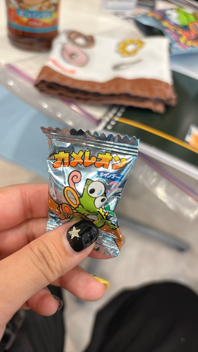 tmm_drum8's tweet photo. 昨日はスタジオでした。
これ美味しかったな。🍬
そして来週はついにスナック碧海！ https://t.co/Wqo8xCwXyV