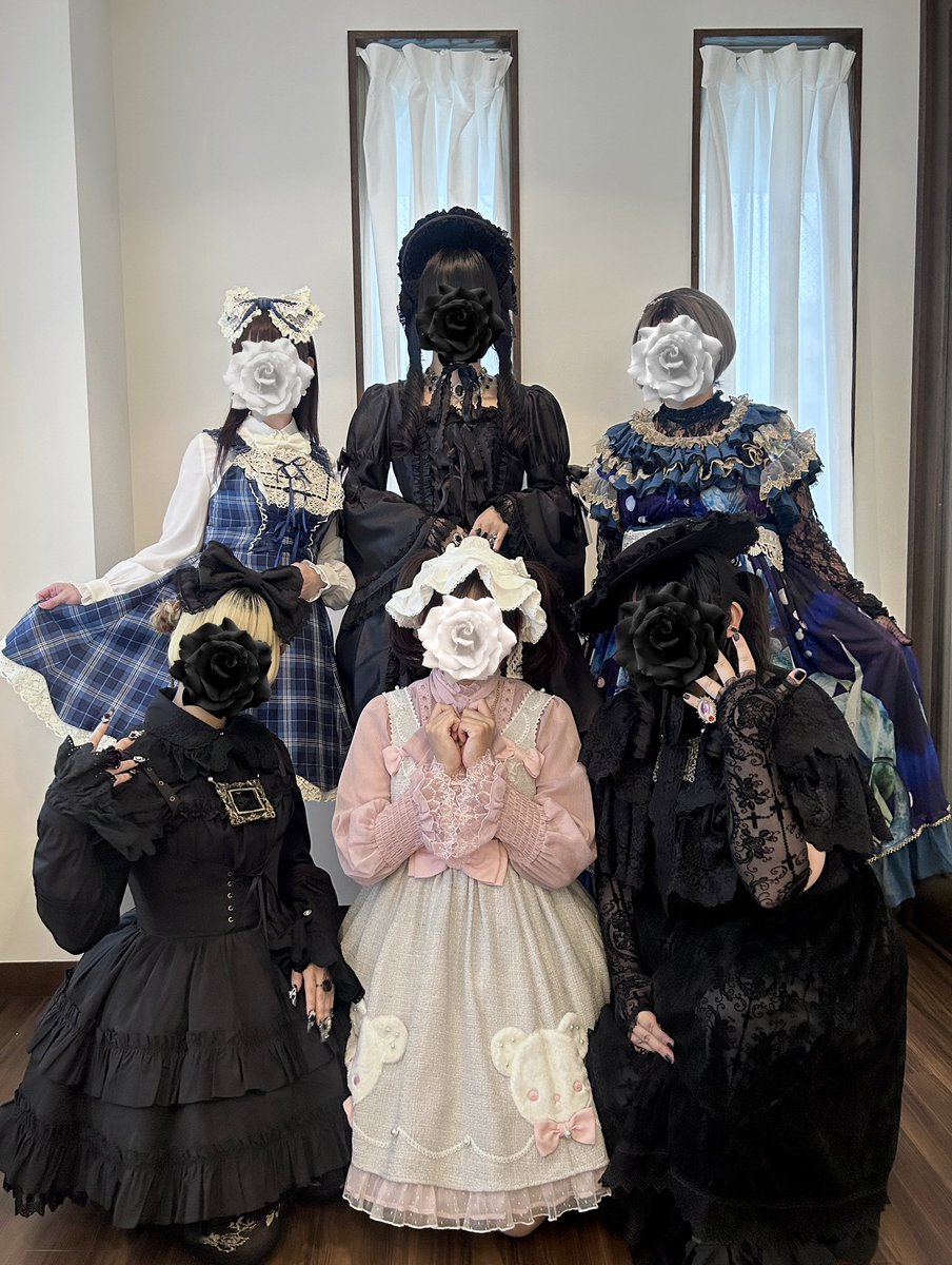 35__1226's tweet photo. 昨日は静岡県にあるティールーム、メアリー様でお茶会を主催させていただきました🫧🫖皆様のおかげで無事に会が開催され、とっても楽しい時間になりました🍀✨
お集まり頂きありがとうございました🤍 https://t.co/mrp4O1S3XR
