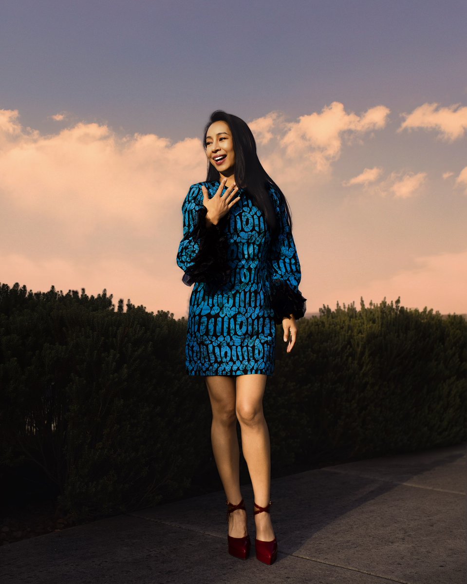 addisonrobadaw's tweet photo. Golden hour feels different when style meets soul—this is elegance in motion when the sun decides to collaborate. https://t.co/uM5N0udxm2