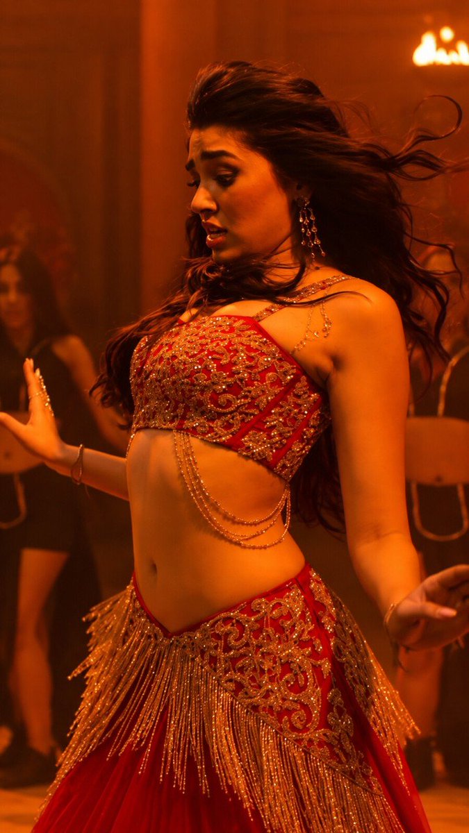 Omega191918's tweet photo. Krithi Shetty in the “Abdi” song — bringing a fresh, glamorous vibe that has fans talking. 🔥✨

#KrithiShetty #Abdi #SouthIndianCinema #Tollywood #Glamour #Trending #Viral #X https://t.co/9IMjRSMQXd