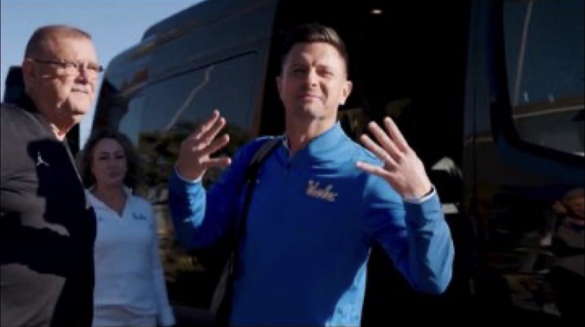 DeverLegacyGro's tweet photo. @AnthonyGros13 BOB CHESNEY isn’t going anywhere except the playoffs, again and again. 

Wait until his recruits arrive next year. 

He has his dream job and money will not be a problem. 

4sUp 

UCLA is back with a vengeance. https://t.co/r81P0lxosx