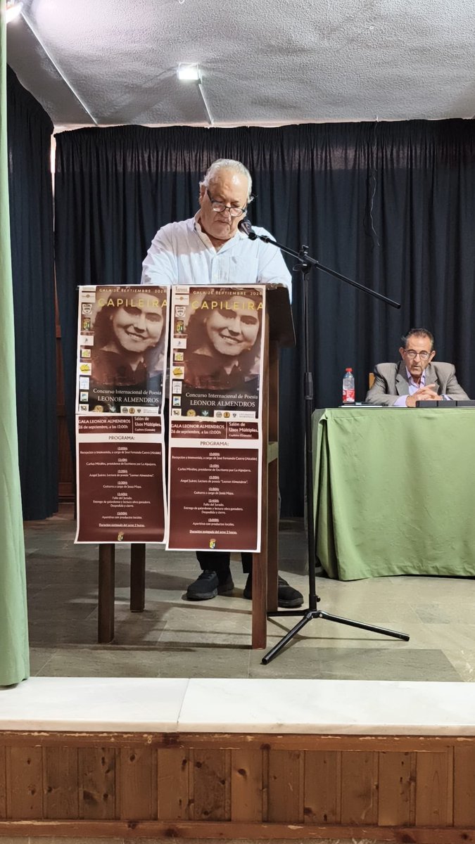 Ajuareza's tweet photo. El primer concurso de poesía Leonor Almendros ha sido un éxito, con una gran  convocatoria llena de emoción y reencuentro de personas de diferentes zonas geográficas. https://t.co/9xzrAnv68g