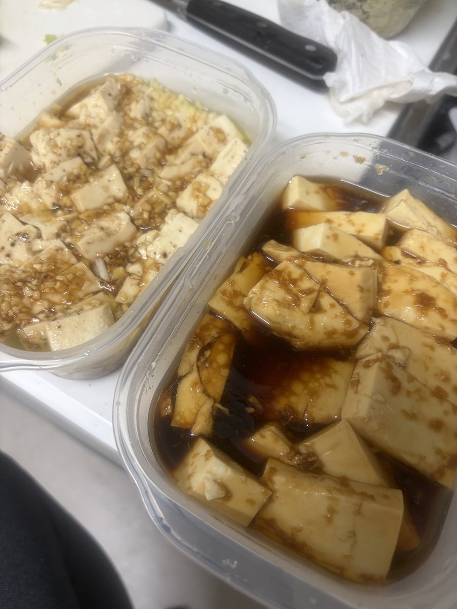 Koki030890's tweet photo. 最近変な時間に起きて寝てる。。。
まぁそんな訳で作り置きがこれ https://t.co/fHfTCVNi3j