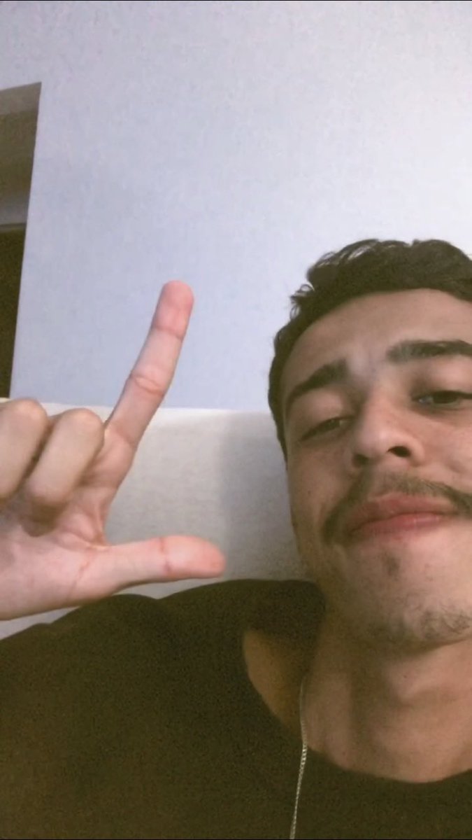samcei's tweet photo. Colinha mais óbvia que essa não existe. https://t.co/zGtnBHSlGB