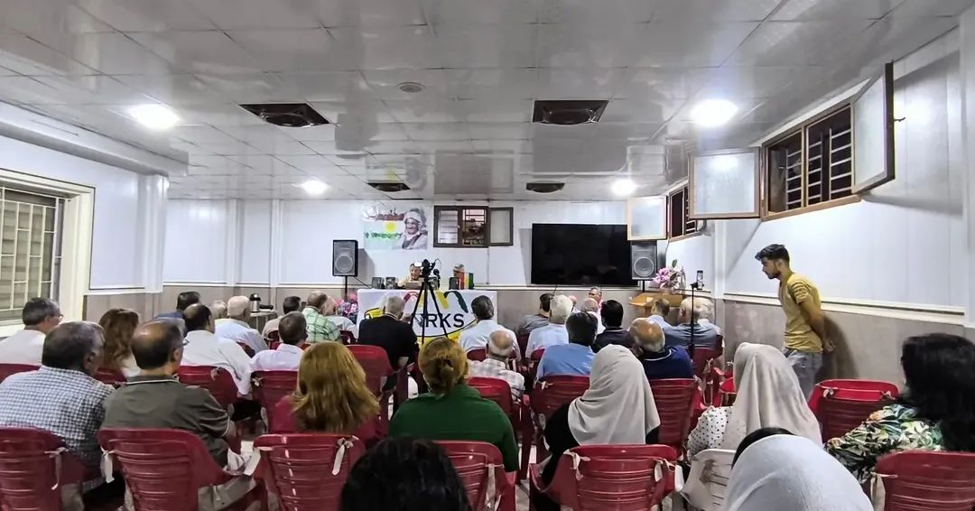 drradwano2000's tweet photo. Ahenga îmzekirina romana: 
(Du bajar û nîv welat..Di dema koçberiyê de)
A Romannivîs mamoste:Mahîn Şêxanî 
حفل توقيع رواية:
(مدينتان و نصف وطن ..في زمن النزوح)
للكاتب الروائي الاستاذ: ماهين شيخاني
في قامشلو  صالة حزب الشعب 
Qamişlo 26.9.2026
#dr_radwan_mohamad 

#derd_û_derman https://t.co/DgQZYx2Dre