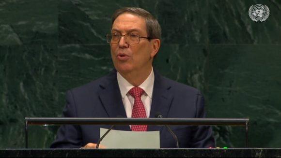 amarilyshb73's tweet photo. El canciller cubano denunció ante la ONU el bloqueo energético de Estados Unidos contra #Cuba, al que calificó como un acto de guerra, y alertó sobre el avance del expansionismo y la agresión militar en el mundo. https://t.co/IoZUM32xdL