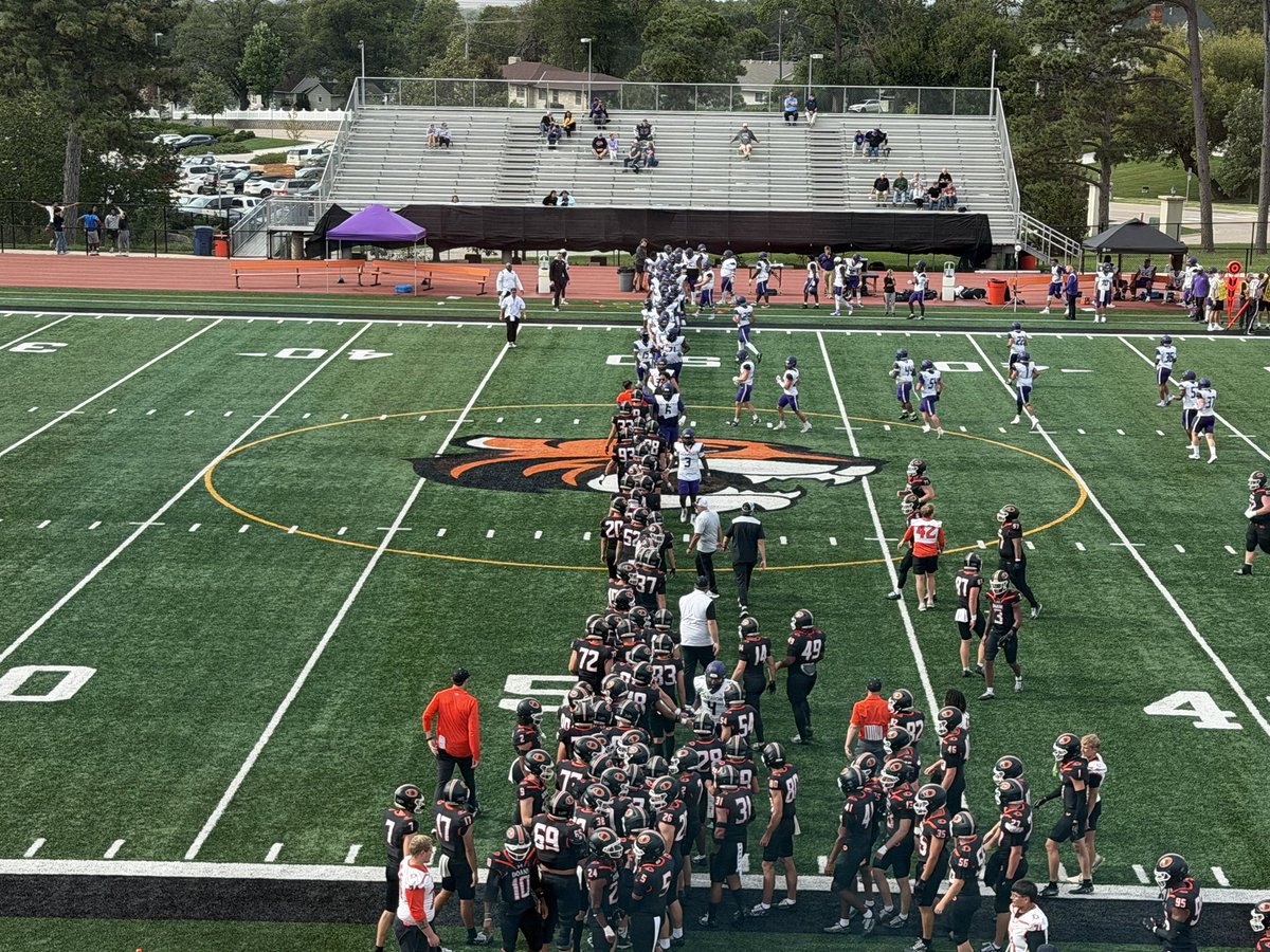 tdhackett91's tweet photo. FINAL

Doane (2-2) 35
Waldorf (0-5) 7

Two TD catches for Trent DePompa, two TD runs for Cesar Linares, and the Doane defense notches six sacks and allows zero points. 

One of the Tigers’ best performances under this coaching staff and a happy home opener!

#naiafootball https://t.co/TVzJmrl4eS