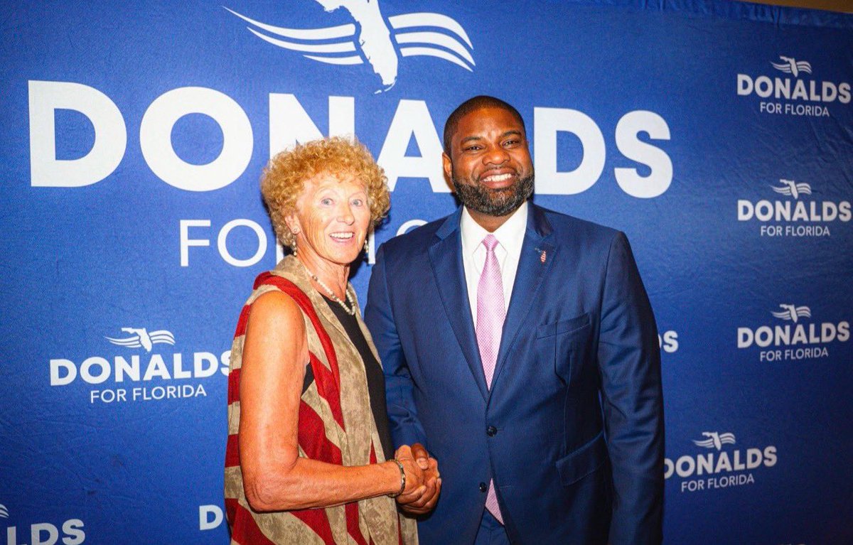 ByronDonalds's tweet photo. The best part of the campaign trail is meeting the people who make Florida so special.

Every conversation reminds me exactly why I’m fighting to keep our state affordable: Floridians deserve to build a life, raise a family, and continue calling the greatest state in the nation home.

Let's keep fighting, Florida.