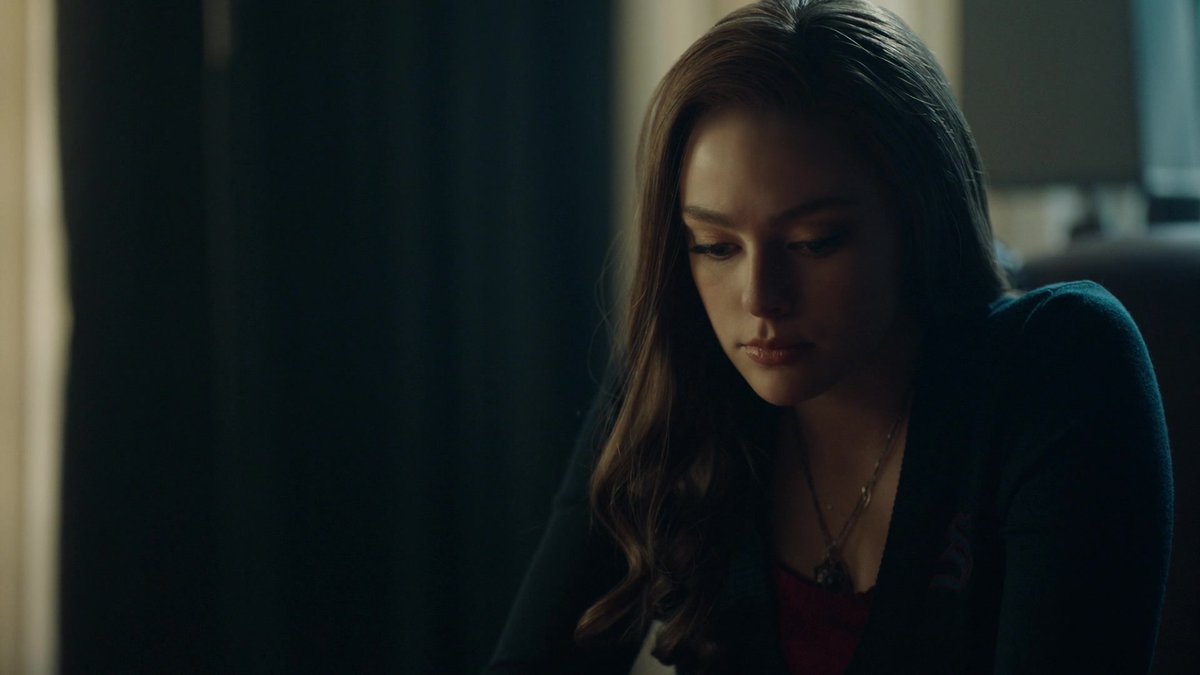 ofsunsh1ned's tweet photo. #HopeMikaelson played by #DanielleRoseRussell https://t.co/bEKiKjox3v