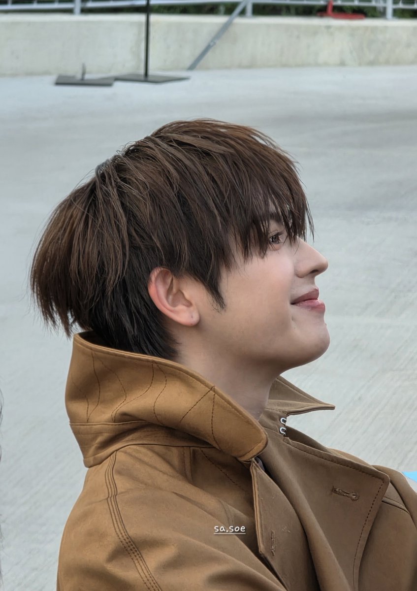 soezoe38's tweet photo. น่ารักจนใจเจ็บ🥹💖🤏🏻

TLE​ FIRSTONE​ AT​ MFW​ 2027

#MOSCHINOSS27xTLEFIRSTONE
#TLE_mtm #Firstone
#MOSCHINO https://t.co/4SGR7vilaR