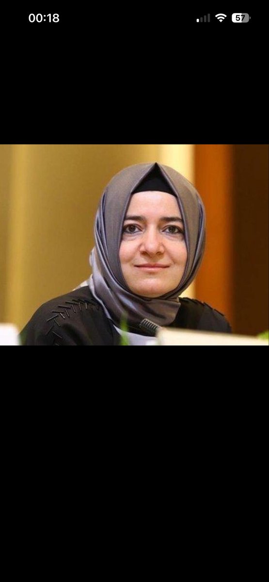 LutfuManavak's tweet photo. İstifa yetmez! Mal varlığına el konulmalı ve yargılanmalı karı koca. https://t.co/h1AXHqB5Iu