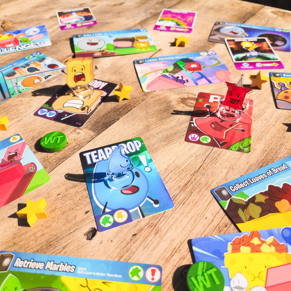 jacknjellify's tweet photo. Play your own season of BFDI! Battle for Dream Island: The Card Game is out now. Comes with 21 Character figures and cards... and more! #BFDI https://t.co/jwBWQQdFb9