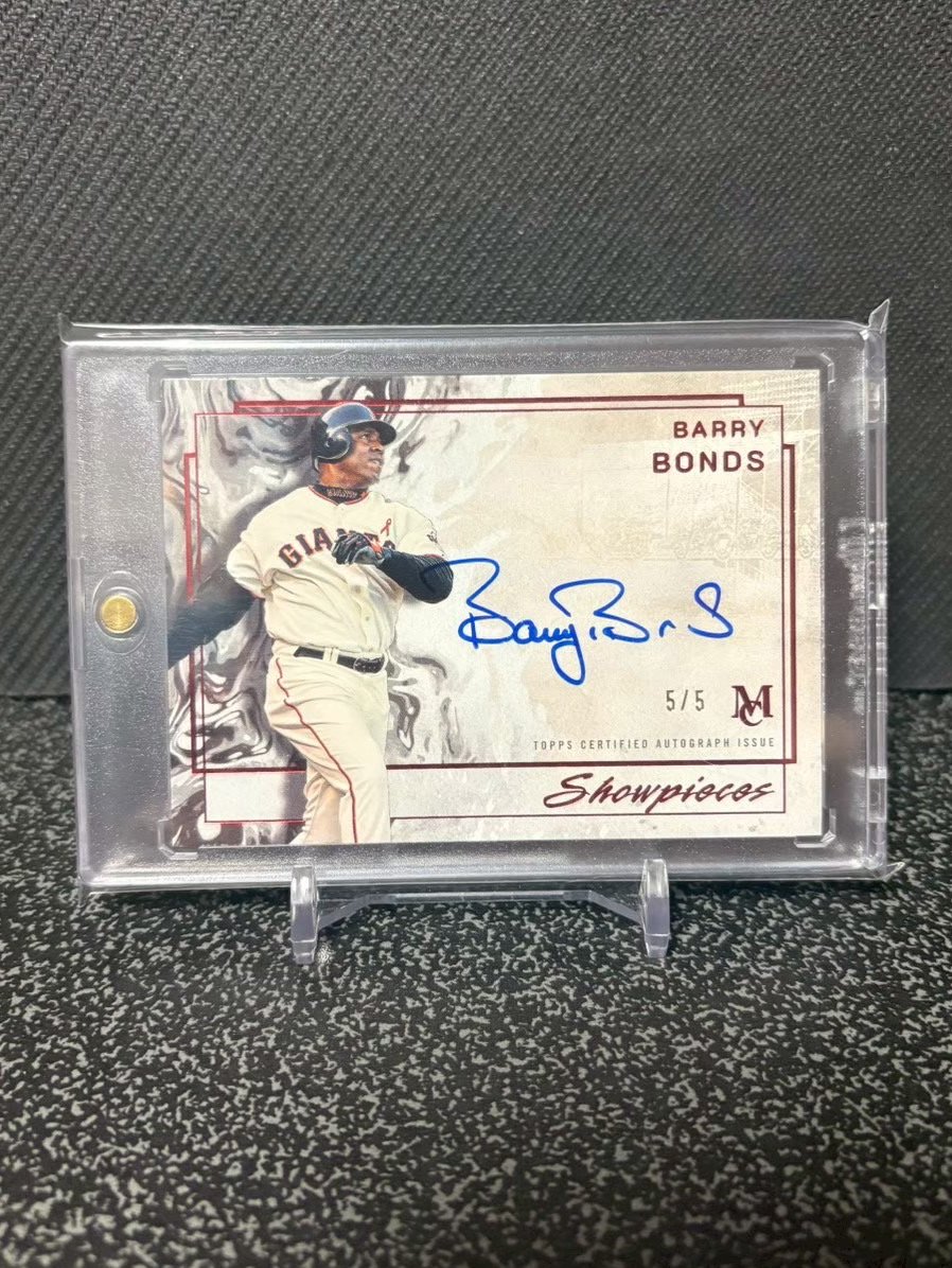 Memosn8g's tweet photo. San Francisco Giants

Topps Museum Collection
BARRY BONDS auto /5

Topps Museum Collection
バリー・ボンズ
直筆サイン 5枚限定

@CardPurchaser https://t.co/VWyFLw8jDO