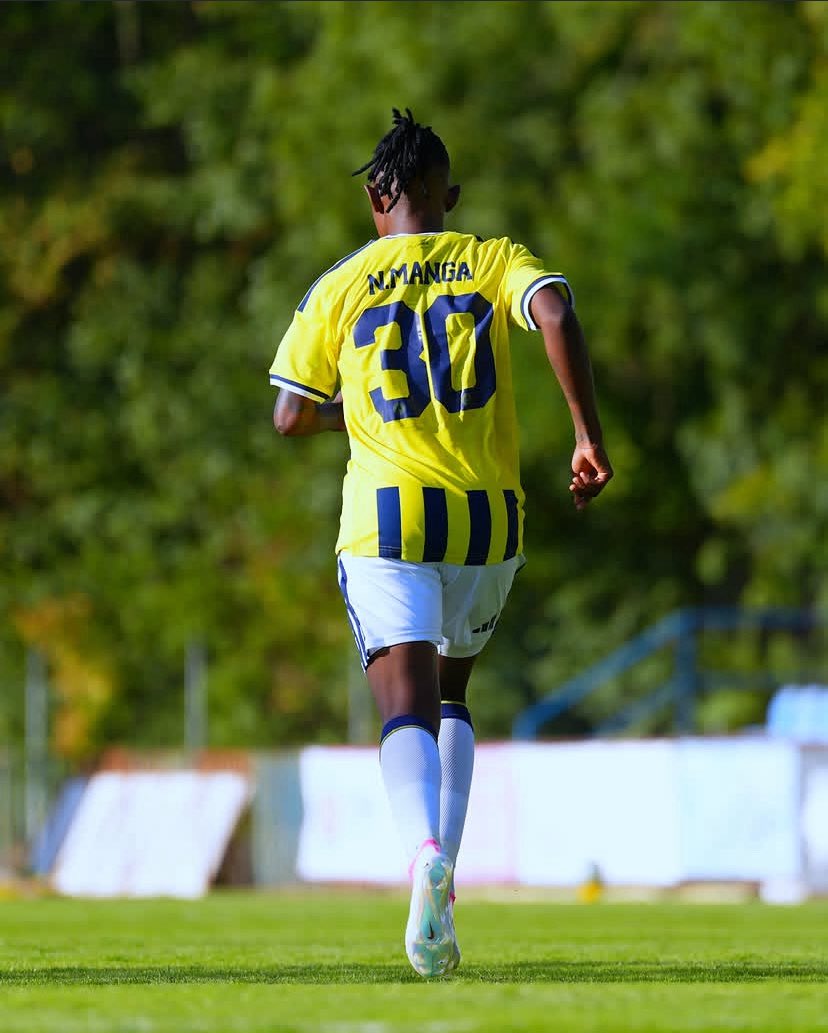 MCFoot237's tweet photo. 🔴 INFO - Gisèle Manga a inscrit un doublé lors de la large victoire de Fenerbahçe F (1-4) contre le Minsk FC à l’occasion du match aller du deuxième tour des qualifications de l’UEFA Women’s Europa Cup. 🦁🇨🇲

Colette Ndzana était également de la partie avant de céder sa place.👏🏽 https://t.co/drZCfP0pRY