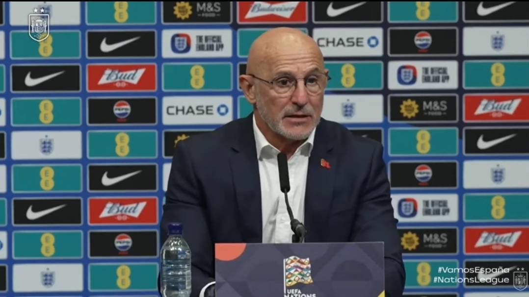 BarcaTimes's tweet photo. 🚨🎙️| Luis de la Fuente: "Eric suffered a minor issue during warm-ups. It does not appear to be serious. When we arrive in Madrid, we will evaluate his condition and see if he will be able to recover. We will certainly not take any risk with the player. Currently, the injury does not look serious, but we don't know if he will be able to recover and play in one of the remaining matches." #fcblive ✅