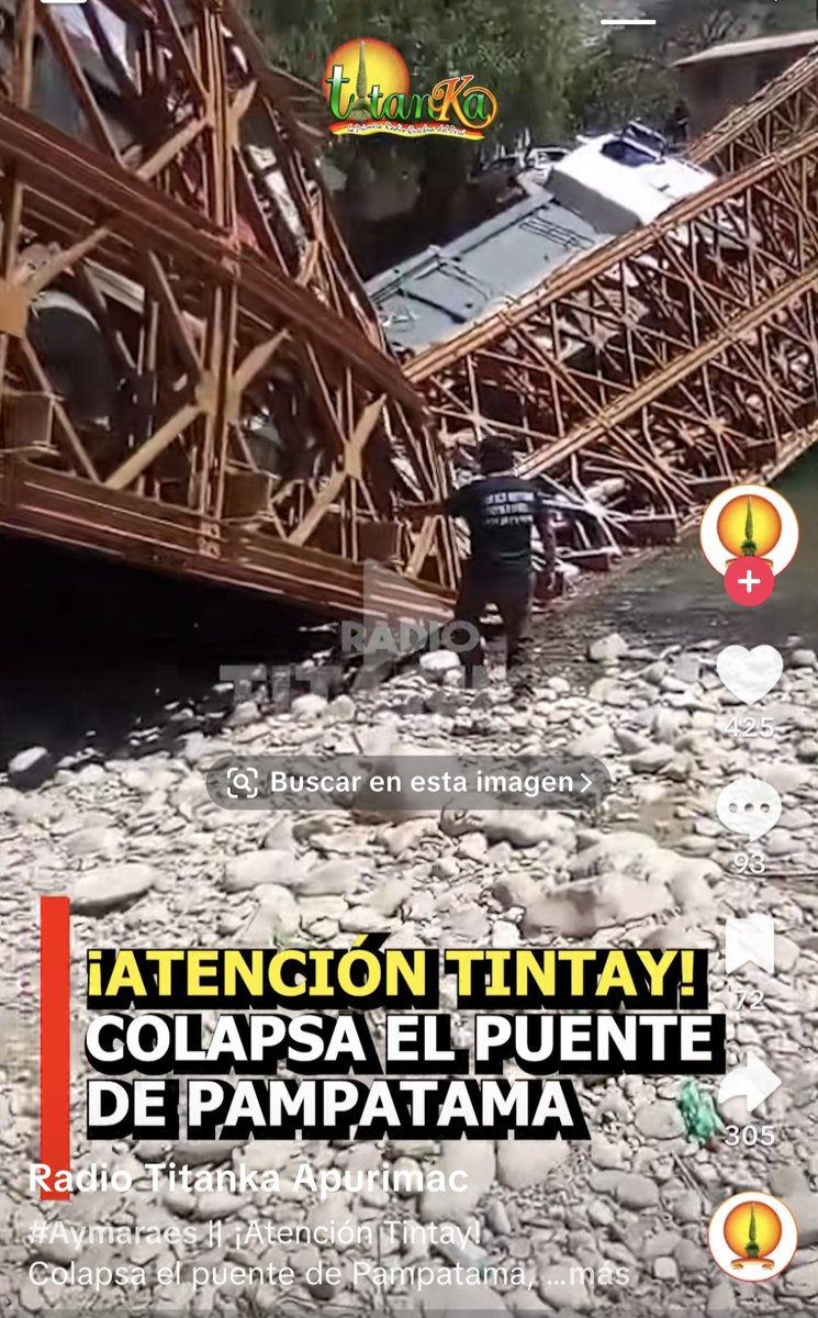 santy19602010's tweet photo. Hablando de gobiernos regionales. ¿para que sirven?
Este puente está dañado desde 2011, Municipalidad de Aymaraes, Gobernadores de Apurimac, que hicieron?
Tirarse la plata.
Para que sepan todos los Peruanos, los gobiernos regionales,  Hoy tienen demasiado dinero, es su competencia ver infraestructuras viales porque estan a cargo de transportes, pueden hace buenos colegios porque estan a cargo de educacion, pueden construir buenos hospitales, porque estan a cargo la Salud.
Entonces, cuando no tengan estos servicios, vayan y reclamen a sus gobernadores regionales.
