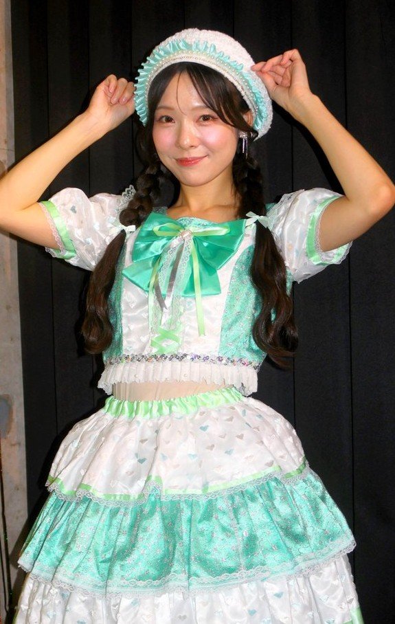 Hanapapa1114's tweet photo. おはまひろん
タン生だパンダ2026
〜みぃみぃと愉快な仲間たち!?〜
鈴木みなよさん生誕祭での
仲村まひろさんの大好きな写真の１枚
みぃみぃ衣装のまひろんです
#タン生だパンダ2026
#みぃみぃと愉快な仲間たち
#鈴木みなよさん生誕祭
#仲村まひろ さん
#まひろん さん https://t.co/inOsjQjd1h