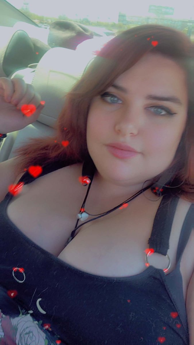JesseCoxJr1's tweet photo. Just here to share my wife and she loves to see the comments and loves to know people get off to her. DM is open. https://t.co/C99IOEdgfZ