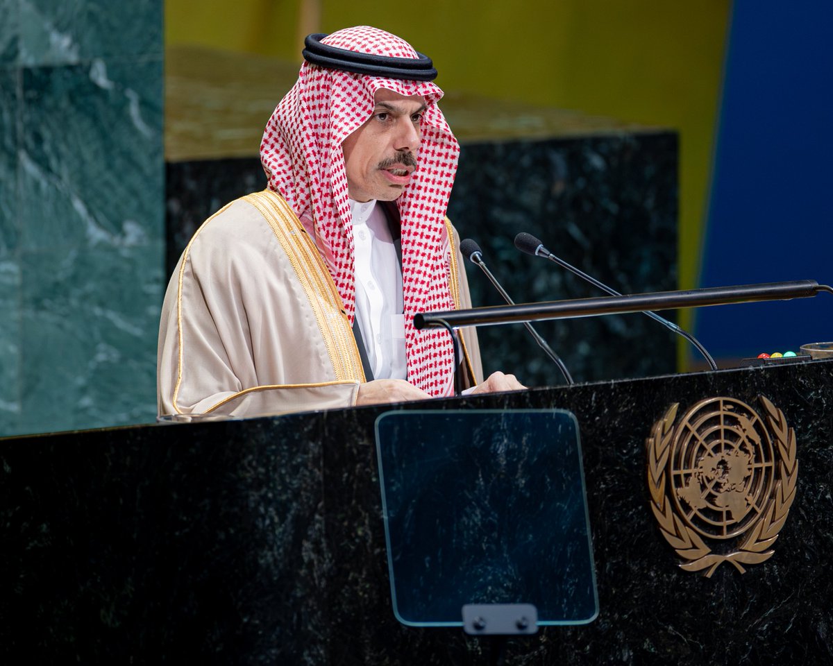 motim_osm's tweet photo. سّمو #وزير_الخارجية الأمير فيصل بن فرحان
@FaisalbinFarhan 🤍📸
#UNGA https://t.co/UR7qvE1W1c