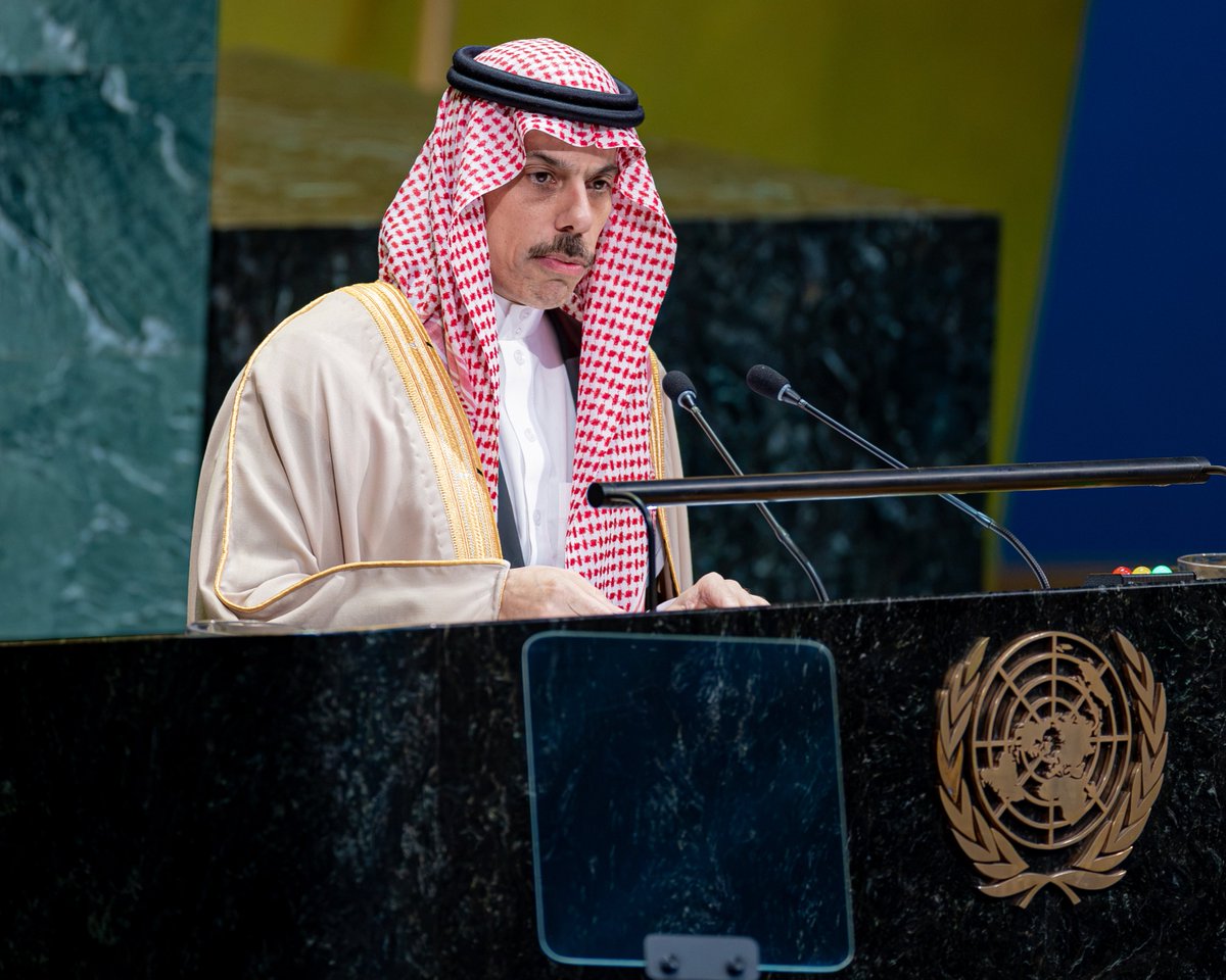 motim_osm's tweet photo. سّمو #وزير_الخارجية الأمير فيصل بن فرحان
@FaisalbinFarhan 🤍📸
#UNGA https://t.co/UR7qvE1W1c
