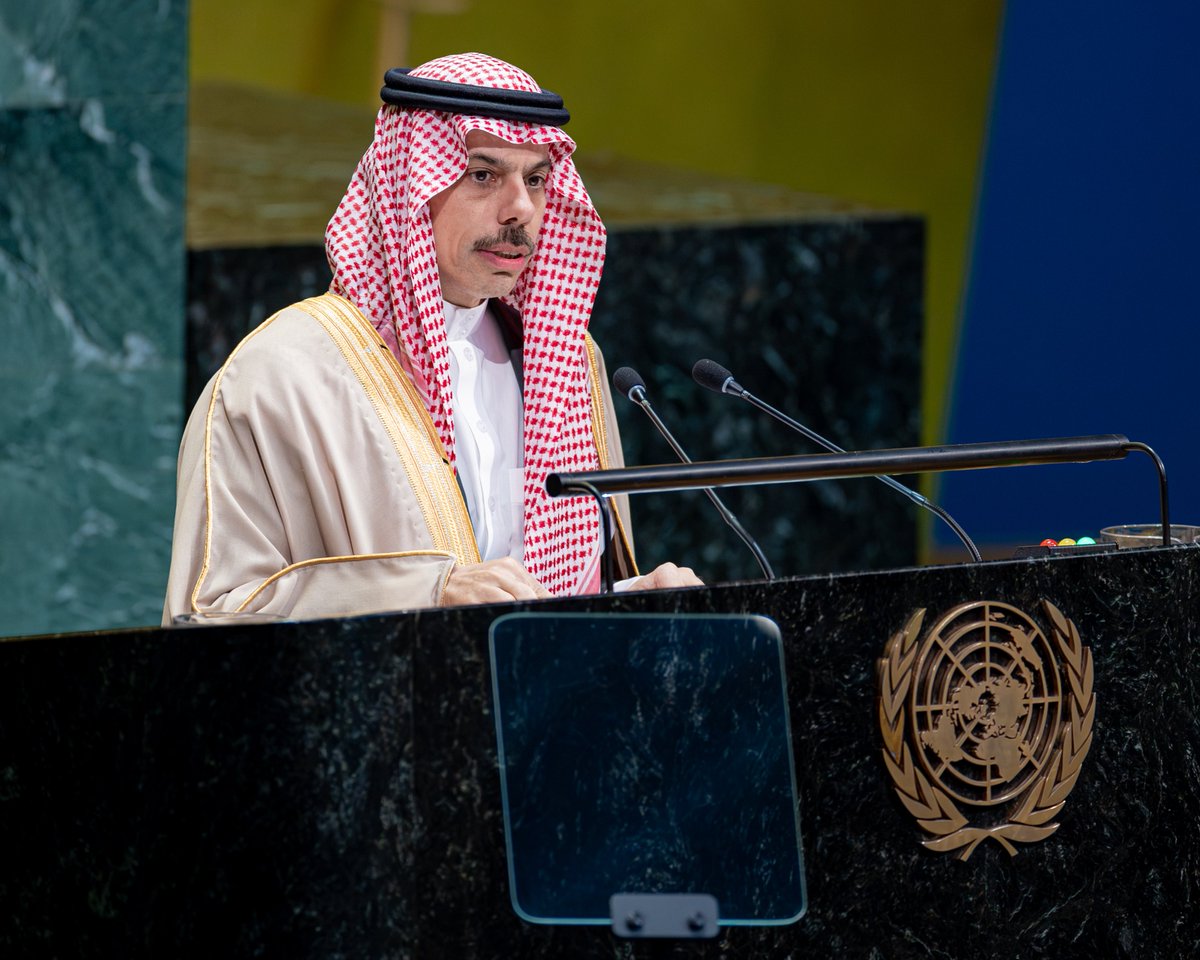 motim_osm's tweet photo. سّمو #وزير_الخارجية الأمير فيصل بن فرحان
@FaisalbinFarhan 🤍📸
#UNGA https://t.co/UR7qvE1W1c