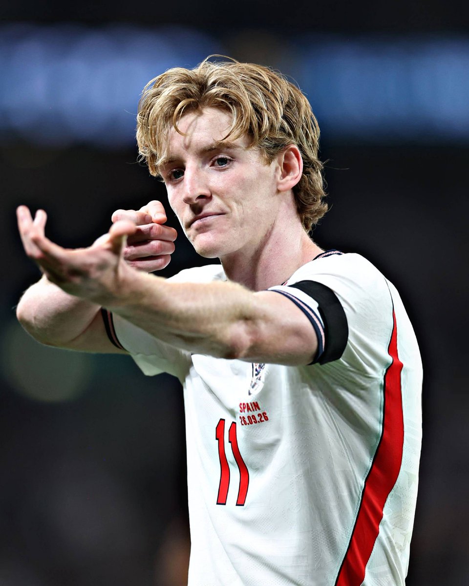 BarcaTimes's tweet photo. GORDON 🆚 Spain

• 1 Goal ⚽️
• 1 Shot on Target 🎯
• 6 Successful Dribbles 💨
• 87% Pass Accuracy ✅
• 3 Progressive Carries ⚡️
• 33.0m Carrying Distance 🐙
• 11 Ground Duels Won 💪
• 2 Tackles Won 🛡️
• 3 Defensive Contributions 🔥

WHAT. A. GAME. 🤯 https://t.co/cipUIrHvpd