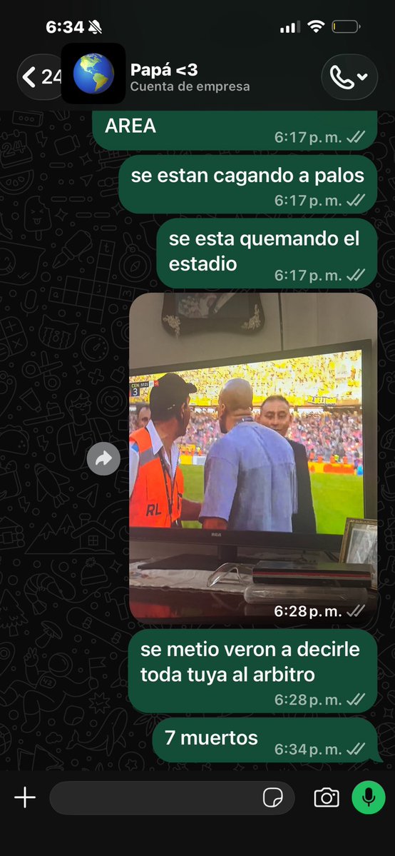 The_912_Day's tweet photo. me encanta relatarle los partidos a mi viejo mientras labura https://t.co/F5uP44OTGN