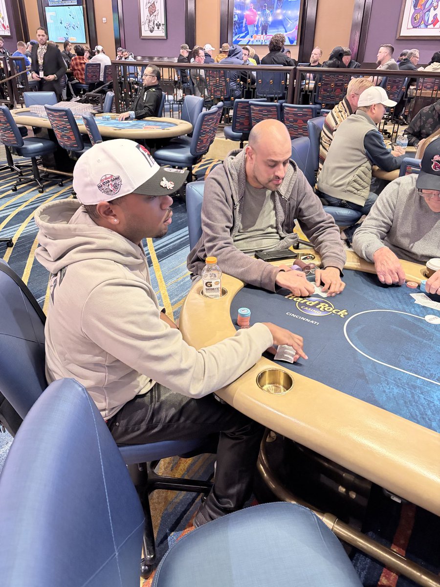 AllInPokerB's tweet photo. 0/2 today in the $400 100k @PokerCincinnati Busted with 10s vs 7s vs QQ AIP. A lil mental fatigue 🥱 Be back for the Main! #Cincinnati #QueenCity #Poker https://t.co/E2OlVlMfgf