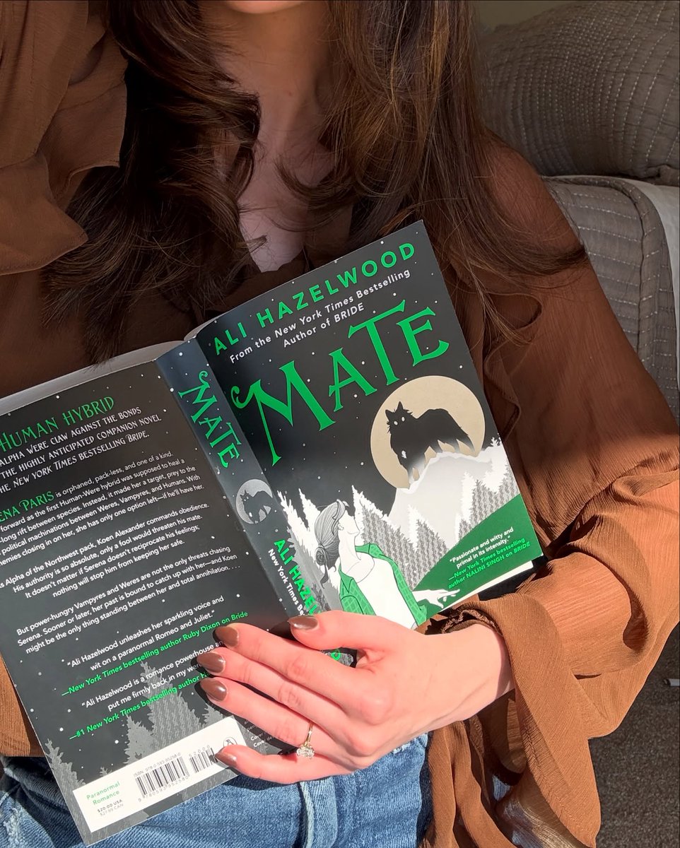 AdrienSacavage's tweet photo. You already know I gave this book five stars—I was feral the entire time. Bride is one of my top ten books of all time, and I was so excited for Mate. I didn’t want it to end! Ali’s paranormal romance gets me every time. Serena and Koen were https://t.co/709op2E3eb