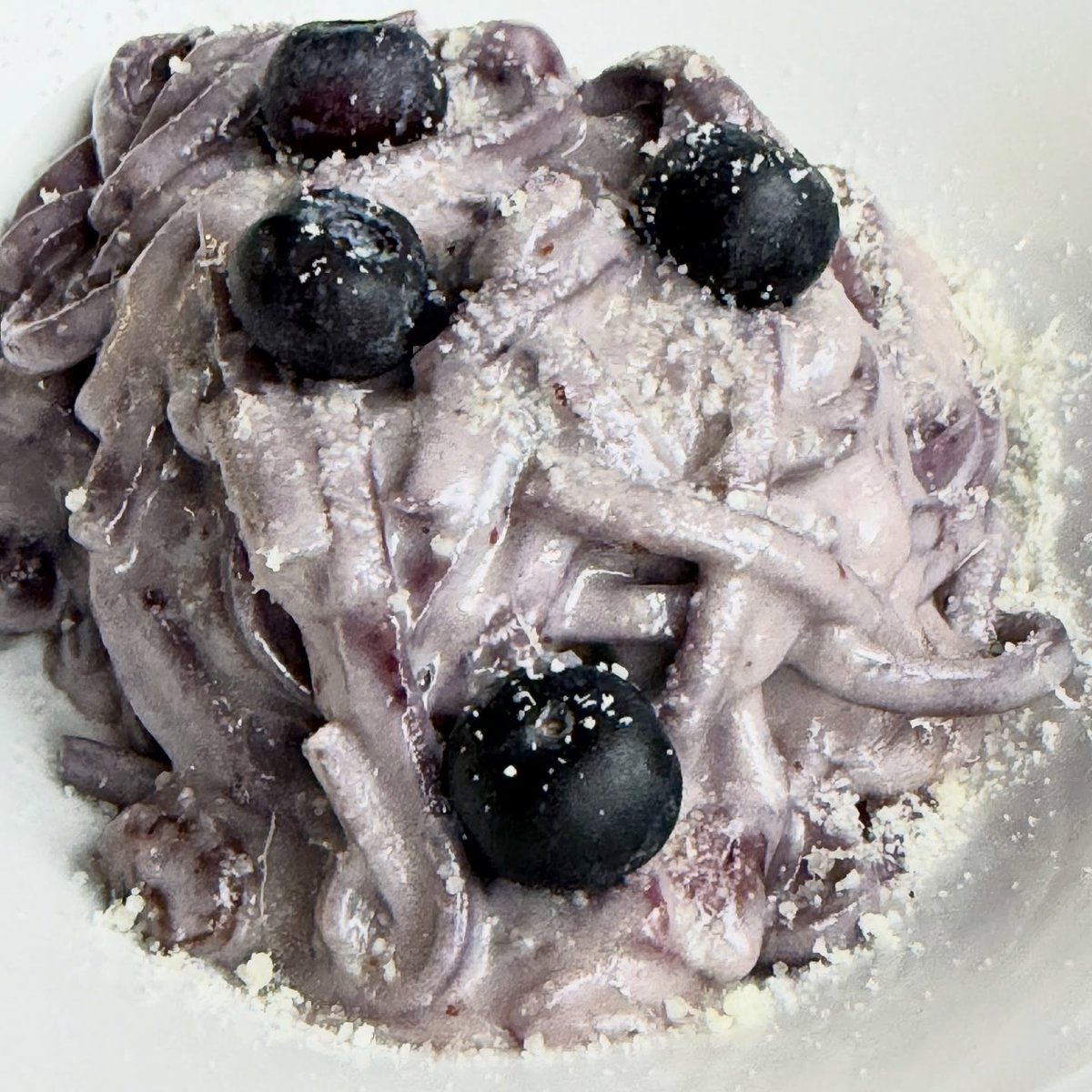 ReynaGeetercm's tweet photo. Blueberry fettuccine with Taleggio and Fontina cheese. Intense, rich and lingering—a first course for lovers of bold flavors. Seafood, meat, vegetarian dishes and Roman pizza await you at our beautiful venue. Open daily for lunch and dinner. https://t.co/ERpoxvE7Fu