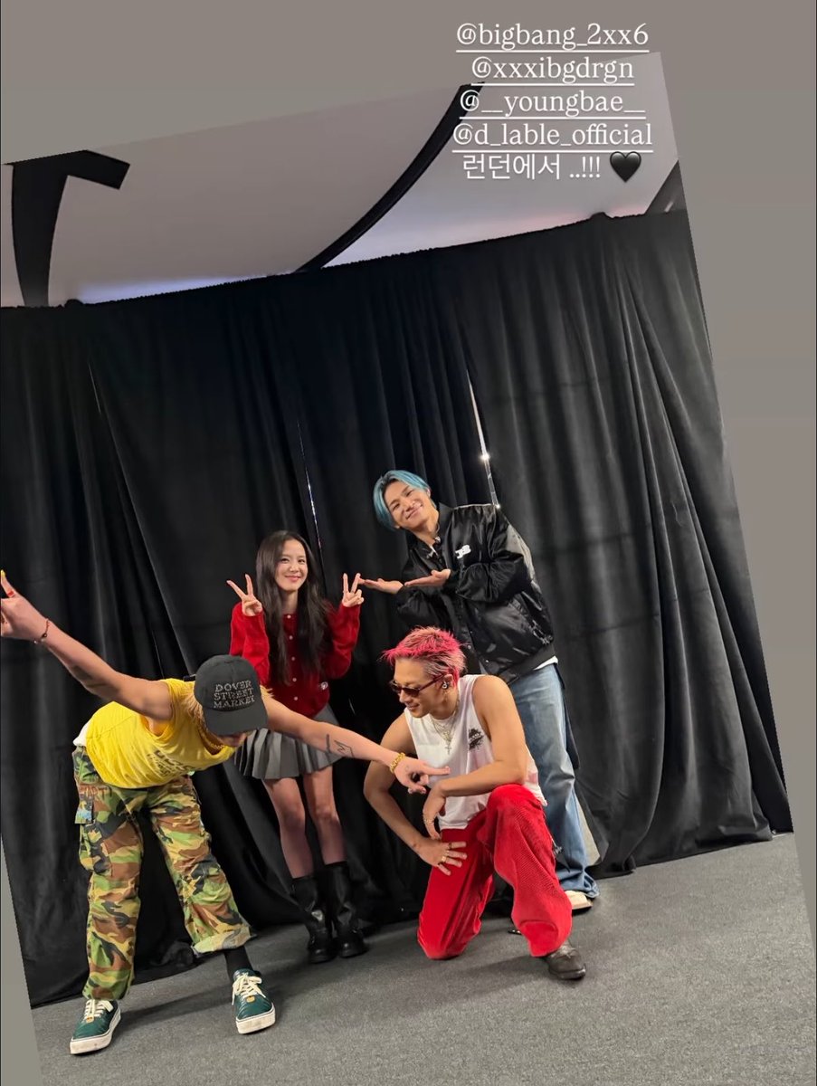 ariesmauve's tweet photo. 헐 지수님이 백스테이지 빅뱅 올려주심 https://t.co/tIA7tzcjKd