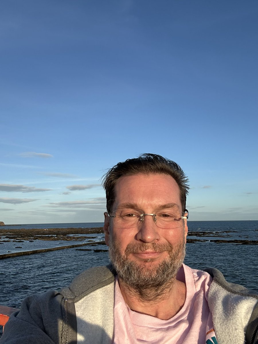 GaryDelaney's tweet photo. Gary On Laughing 64. After all these years there aren’t many towns in the UK I’ve not played so it’s always lovely to get to know a new one. Arbroath was a treat and they made me welcome. Thank you all for coming, you were a treat. Andy Robinson Shooby Dooby Doo Wop  had a great one too. Plus theres a million chip shops and i had a battered smoked haddock which was great.