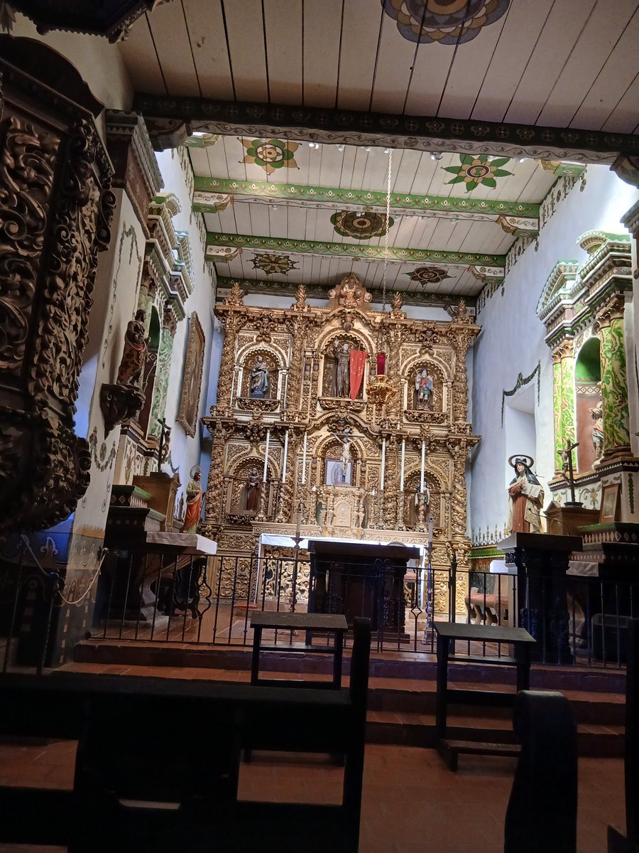 EduardHabsburg's tweet photo. Paid my visit to Mission San Juan Capistrano, founded by Saint Juniper Serra in 1776.
We praid in Juniper's awe inspiring chapel in Spanish Colonial style. https://t.co/puIUHwJaCU