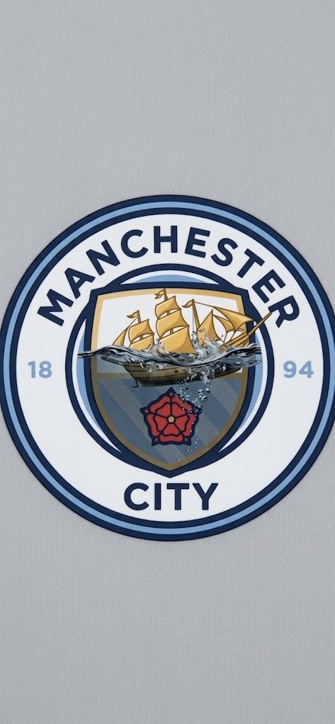 markbrighton2's tweet photo. Citeh’s new badge https://t.co/slBsjMij7f