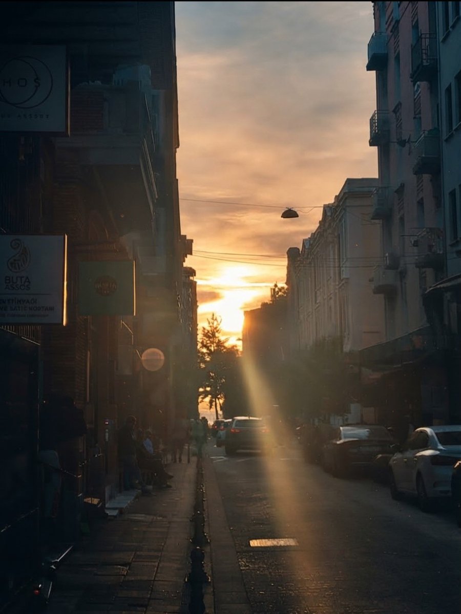 GunesAras's tweet photo. Bize de eylül dump. https://t.co/mZihQ43m46