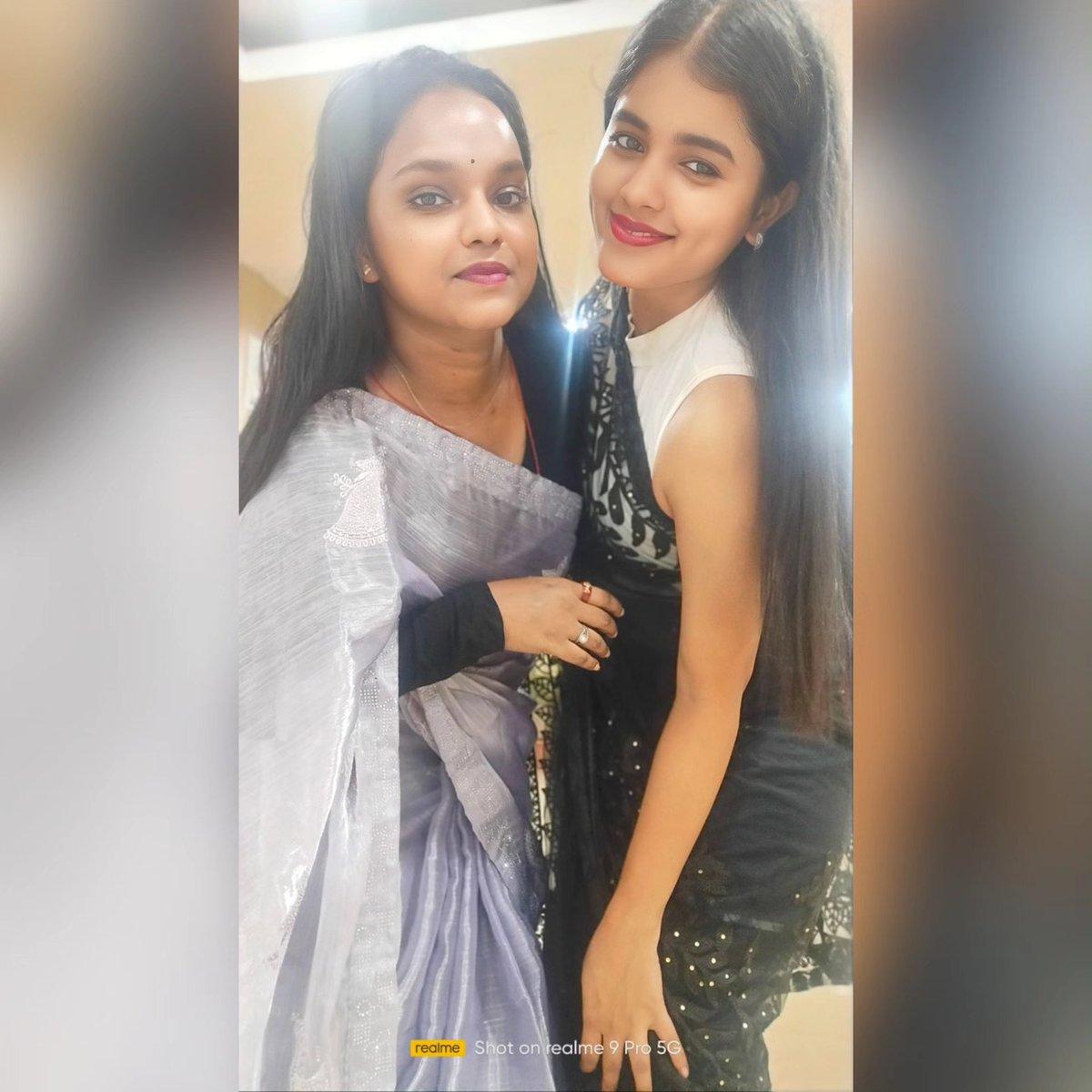 RoseAzarq0i's tweet photo. Diwali vibes with an amazing one. https://t.co/RfyLc0e2iD