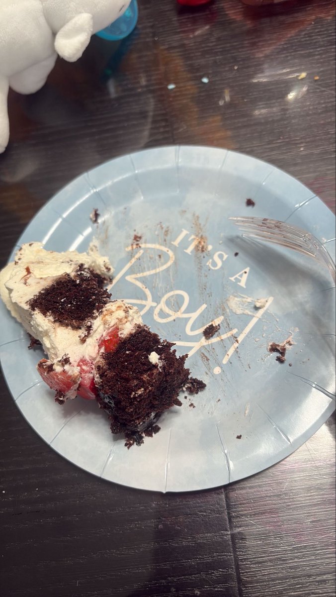 xo_jael's tweet photo. my friend is having a baby boy!! 🩵 https://t.co/HdRMFNIROa