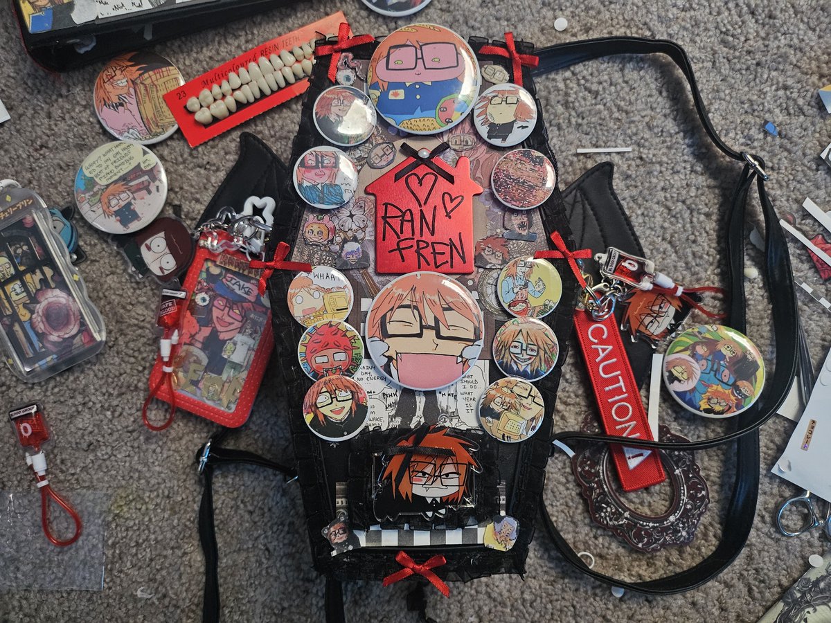 catnratman's tweet photo. #ranfren itabag placements https://t.co/eqGoHOf9A8