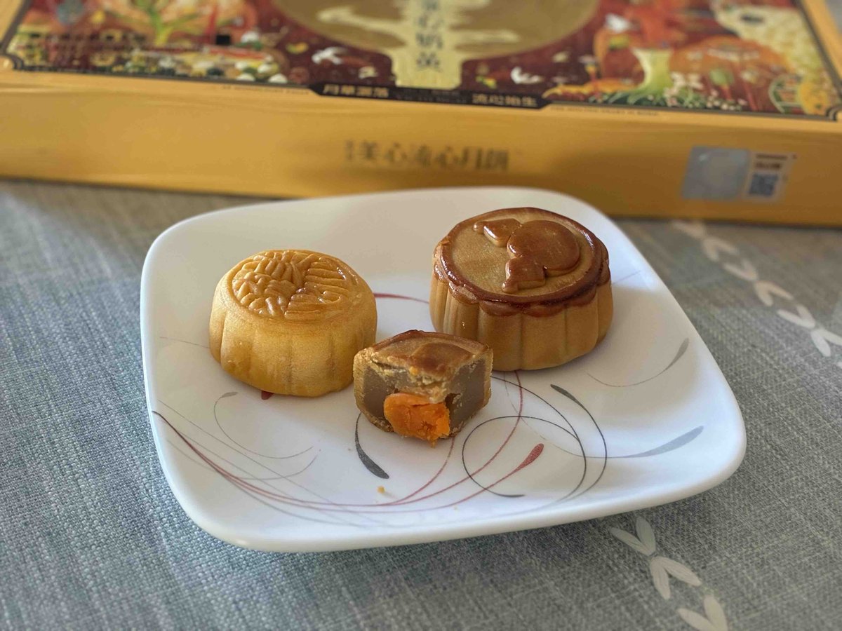 XzTie's tweet photo. Yesterday was the Mid-Autumn Festival, one of the oldest celebrations for families to gather together in the Chinese lunisolar calendar. What I find most meaningful about this tradition is its enduring ability to bring people together under the same moon, even when they are separated by oceans and thousands of miles. In a world that moves so quickly, that sense of connection and continuity feels especially worth treasuring.

As an immigrant, pursuing a dream in a new country often means living with distance. 

Distance from family.
Distance from old friends. 
Distance from the life you once knew.

Over the years, I've missed countless holidays, birthdays, weddings, and family gatherings. Some days, I wished I could simply sit down with my family for dinner. Other days, people I cared about were going through difficult moments, and all I could do was listen from thousands of miles away.

Yet in many ways, living with this distance has also made me stronger and reinforced my decision to stay in this country and continue pursuing my own dreams. Through it all, my family and friends have given me unconditional love, support, and belief. Especially my parents. I’m their only child, yet they have always supported my decision to build a life thousands of miles away from them.

These experiences have shaped who I am today. They’ve taught me resilience, made me appreciate the people I love more deeply, and prepared me for whatever challenges lie ahead.

Happy Mid-Autumn Festival! 🌕🥮

Wishing everyone a joyful and peaceful celebration, wherever you are under the moon.