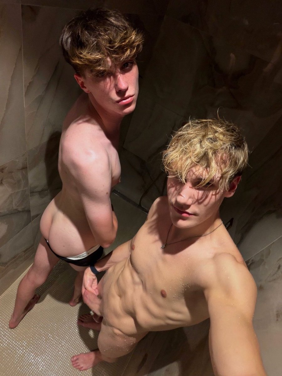themaxencehot's tweet photo. RT if you want to join us 🍆💦🥰 https://t.co/iuAl1H97RU