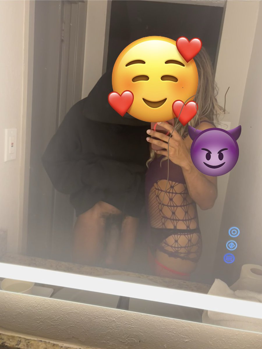 Alexramire97's tweet photo. Last night🥰 https://t.co/2PaqrSk3r5