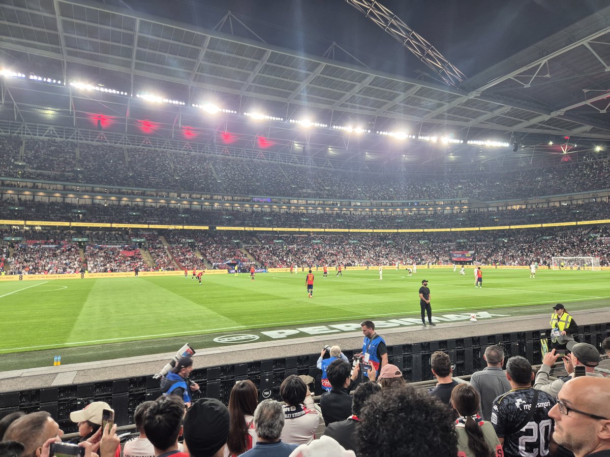 Hilly71Hill's tweet photo. @England 2-3 Spain 
Att 84,525
@wembleystadium #EngEsp #Threelions #KingKev https://t.co/fVlL1rBLcW