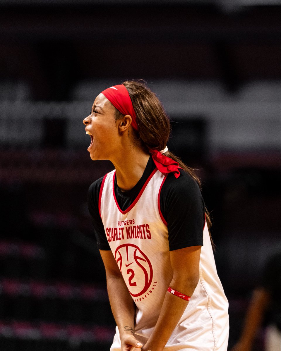 RutgersWBB's tweet photo. Thanks for the energy this morning at open practice Rutgers fam βοΈβ€οΈπ€
#GoRU | #RUWBB https://t.co/xblHCSgbid