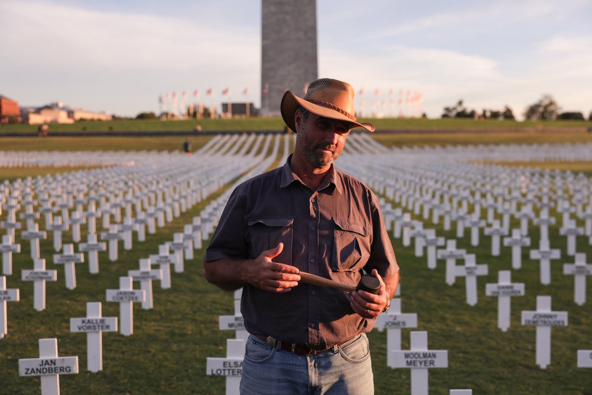 ErnstRoets's tweet photo. President Trump was right. The media has been lying to you.

This weekend, Afrikaners and friends planted 3,000 white crosses in front of the Washington Monument, displaying the names of people murdered during farm attacks in South Africa. Many of these killings included horrific torture and in many cases political motives were obvious.

For decades, our attempts to raise awareness were met with deafening silence... until President Trump spoke out.

When he did so, he was viciously attacked and called a liar. When we campaign against this ongoing crisis, we are told that WE are the problem.

We are grateful for the support we have received from the United States Government.

We have a right to live and prosper in South Africa, because this is our home. 

We have a right to be free.